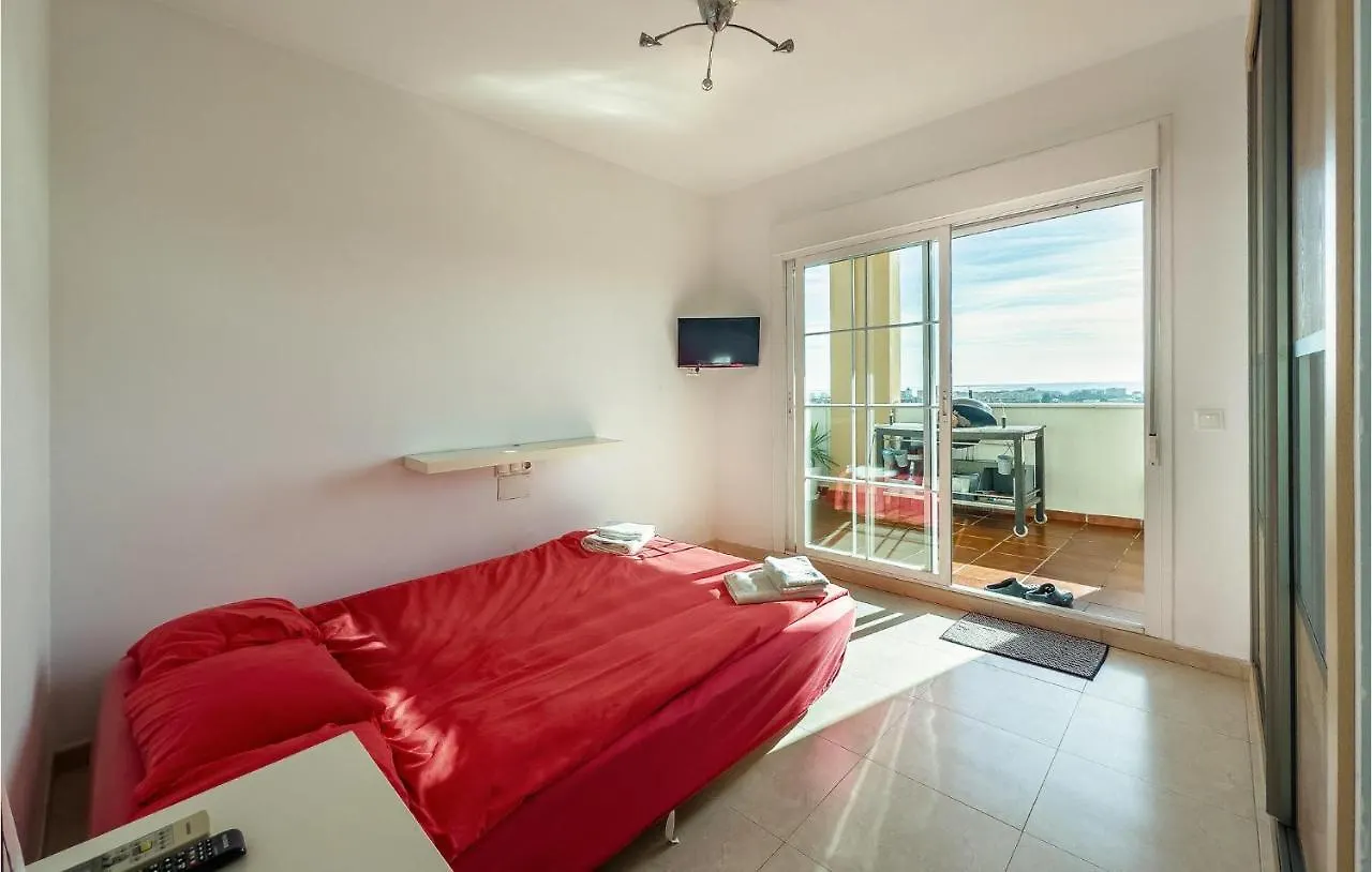 Stunning Apartment In Las Lagunas De Mijas Fuengirola